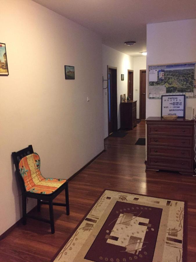 ז'ילינה Hostel Fontana מראה חיצוני תמונה
